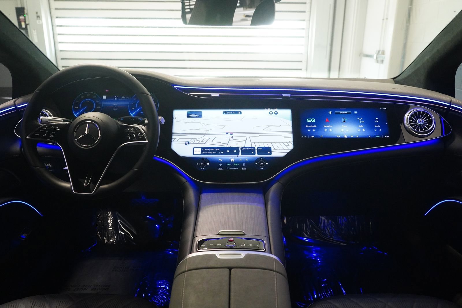 Used 2023 Mercedes-Benz EQS 580 4MATIC Sedan image 14