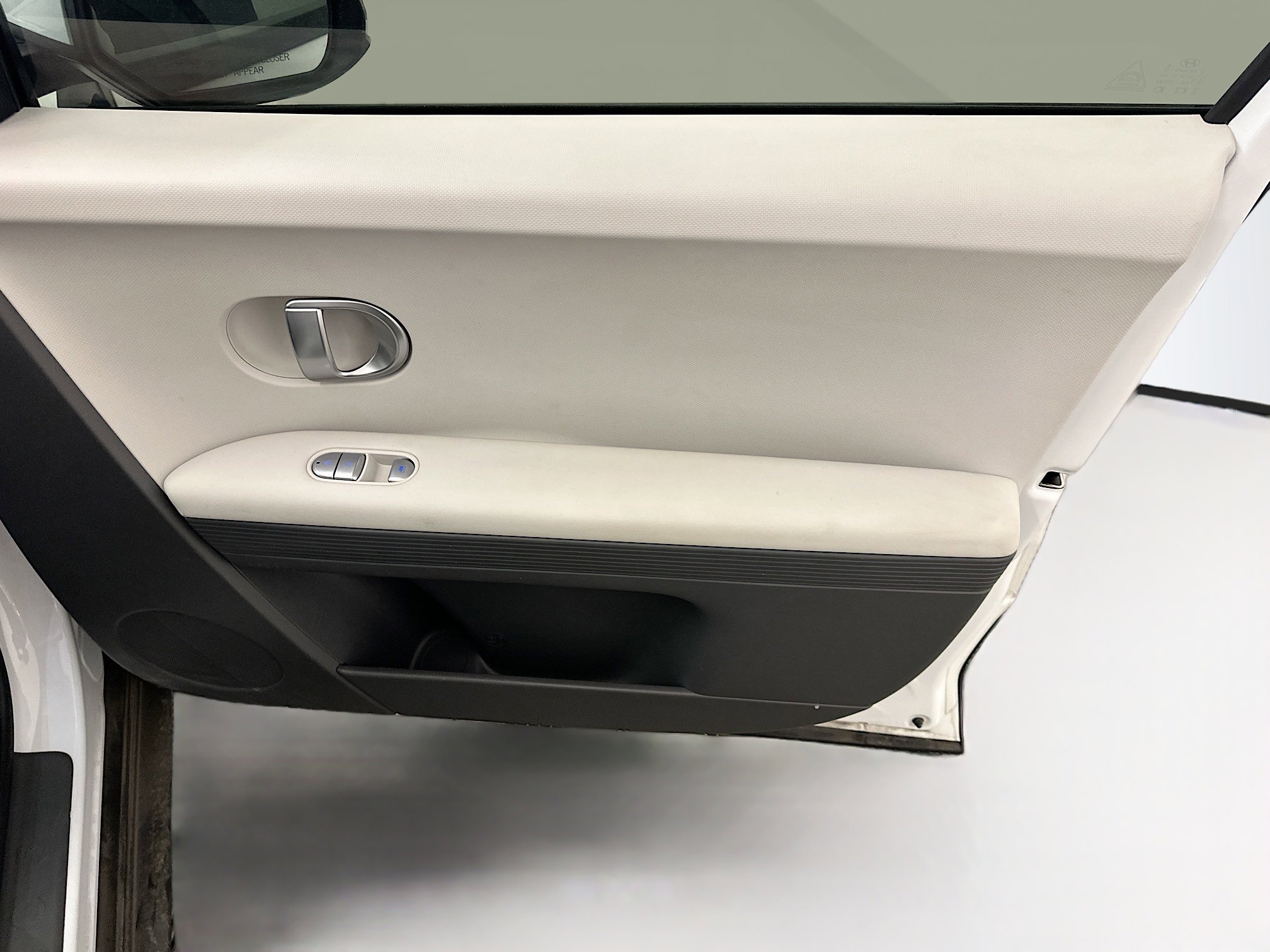 Used 2024 Hyundai Ioniq 5 SEL AWD/4WD image 33