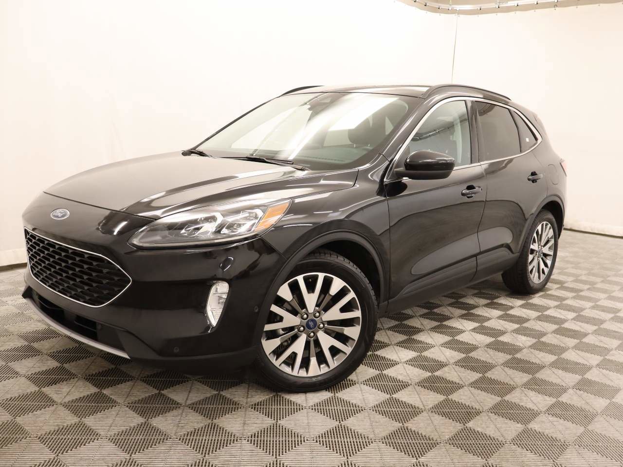 Used 2021 Ford Escape Titanium