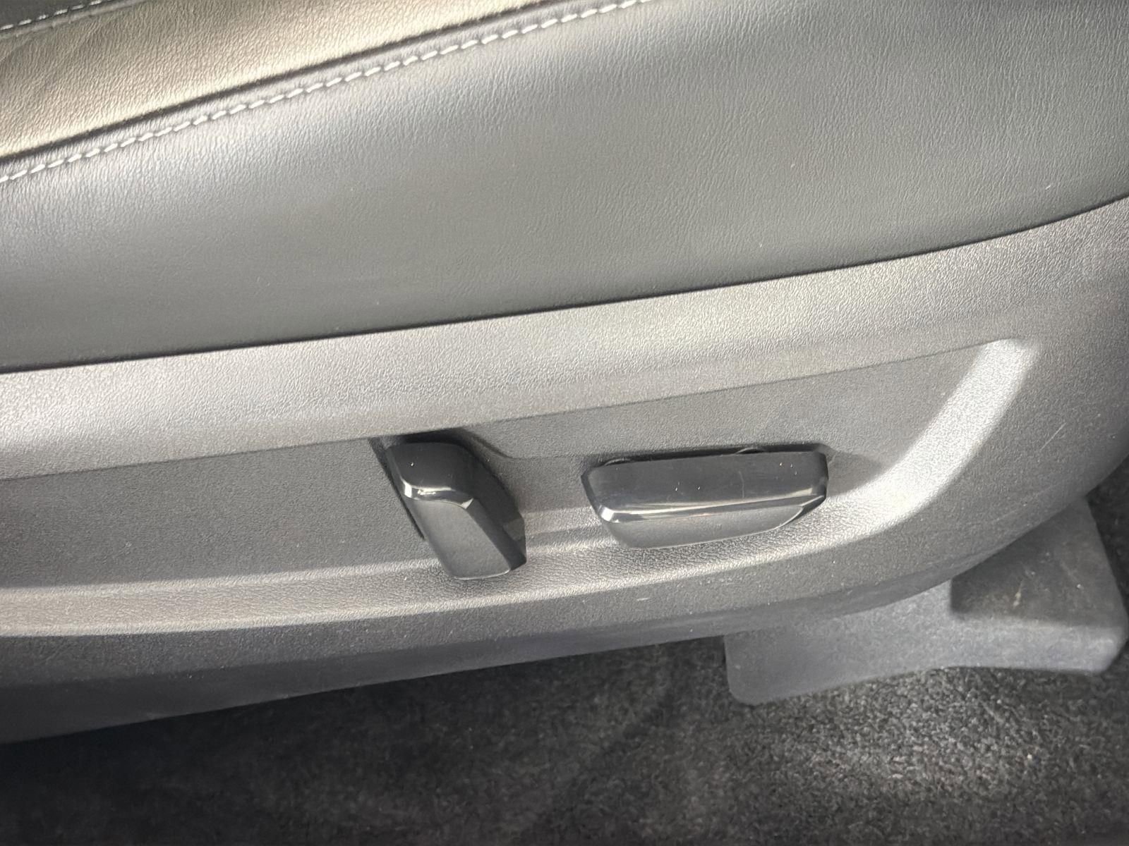 Used 2023 INFINITI QX50 Luxe image 33