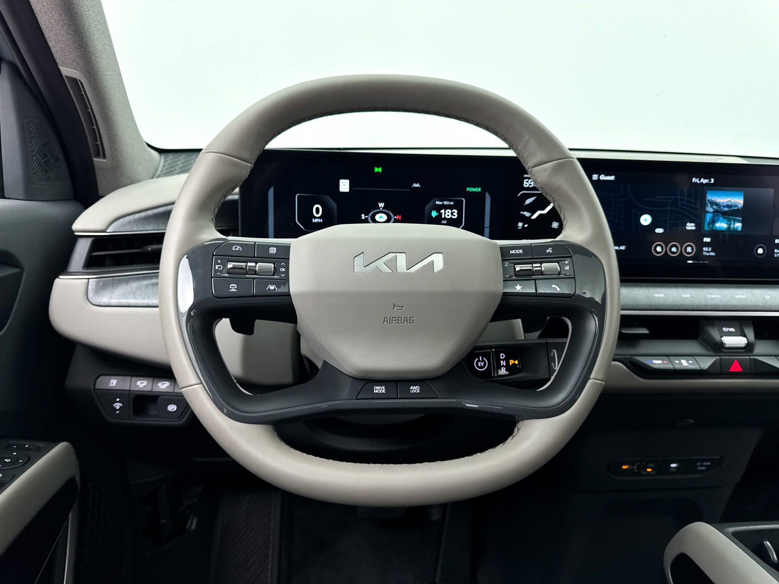 Used 2024 Kia EV9 Wind image 4