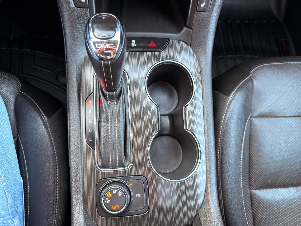 Used 2019 GMC Acadia SLT image 24