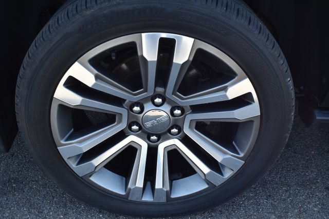 Used 2020 GMC Yukon XL Denali w/ Denali Ultimate Package AWD/4WD image 56