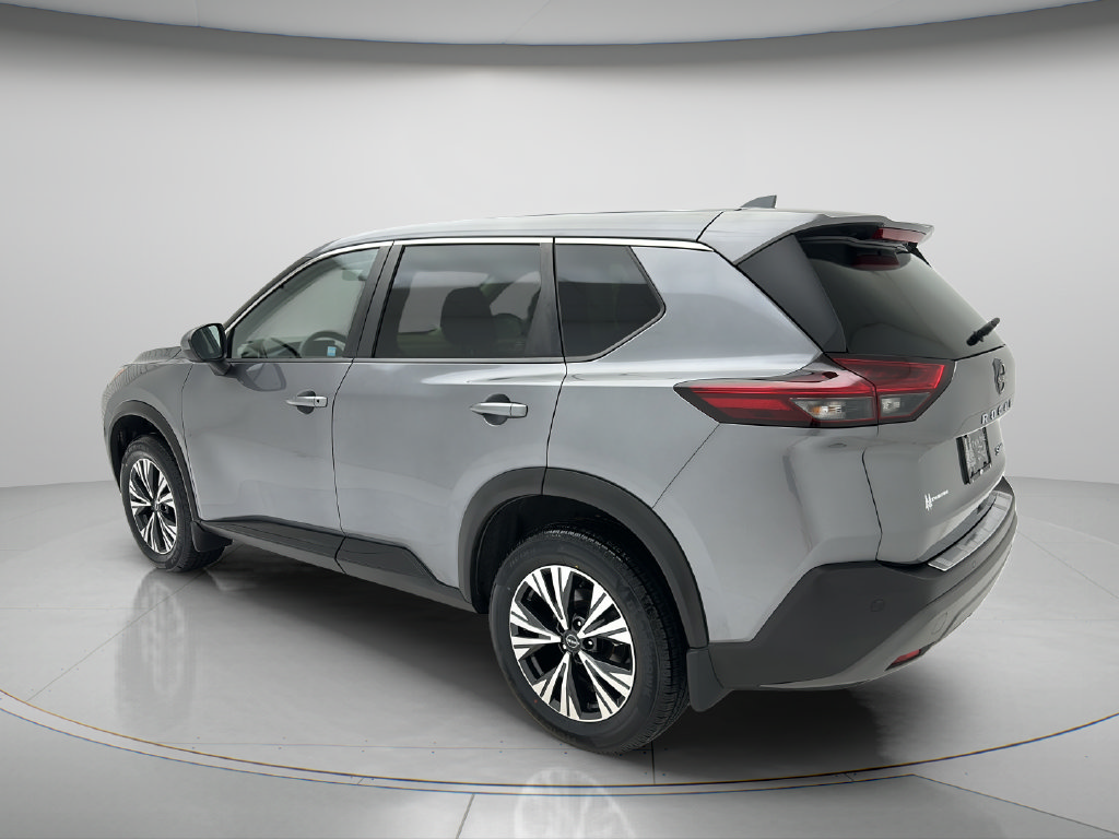 Used 2023 Nissan Rogue SV AWD/4WD image 4