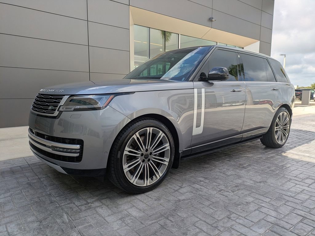 Used 2026 Land Rover Range Rover Long Wheelbase Autobiography AWD/4WD image 9