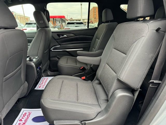 Certified 2025 Chevrolet Traverse LT image 11