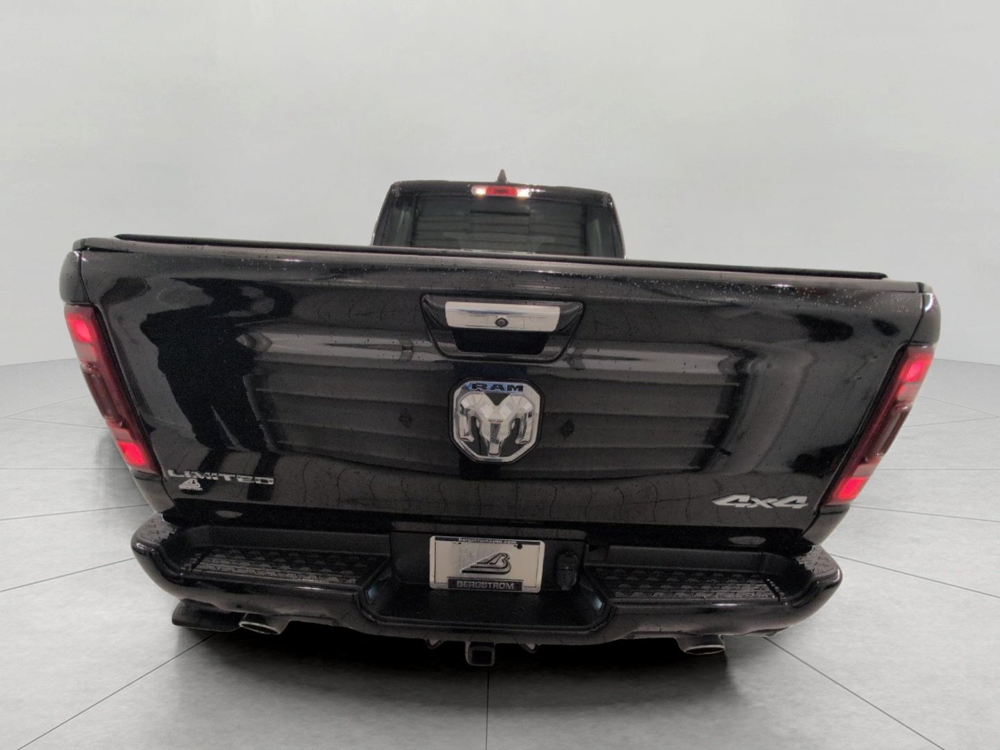 Used 2021 RAM 1500 Limited AWD/4WD image 24