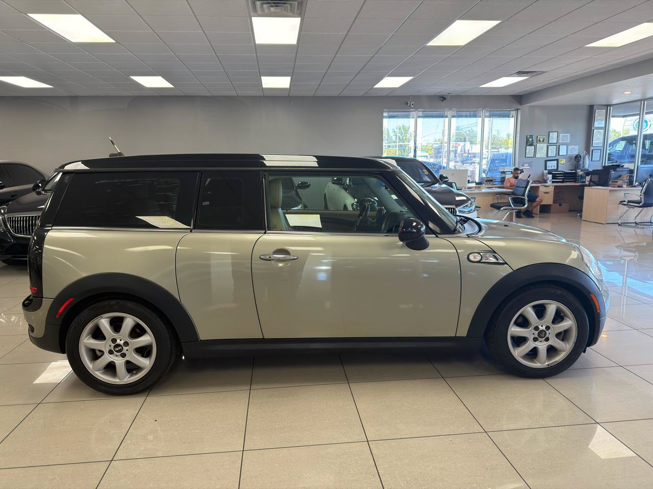 Used 2008 MINI Cooper Clubman S FWD image 3