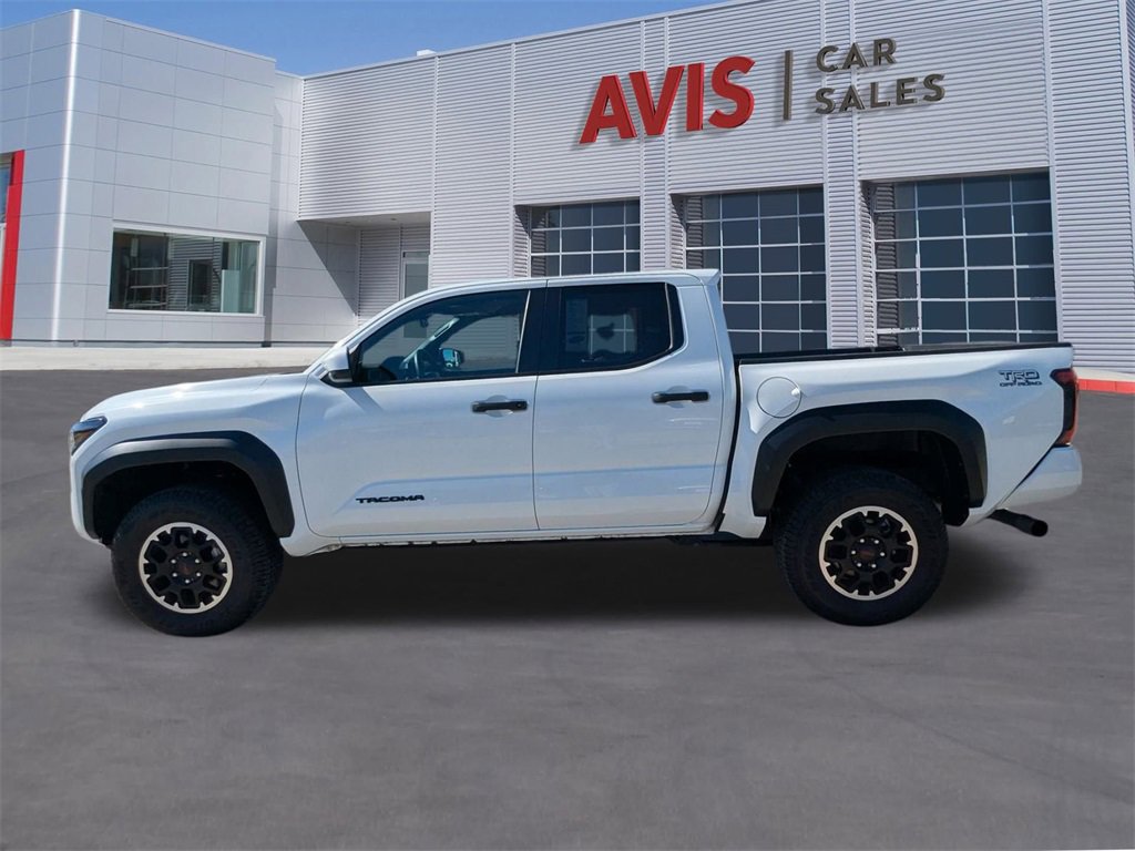 Used 2025 Toyota Tacoma TRD Off-Road image 10