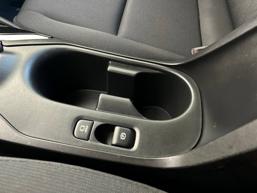 Used 2025 Toyota Corolla LE FWD image 45