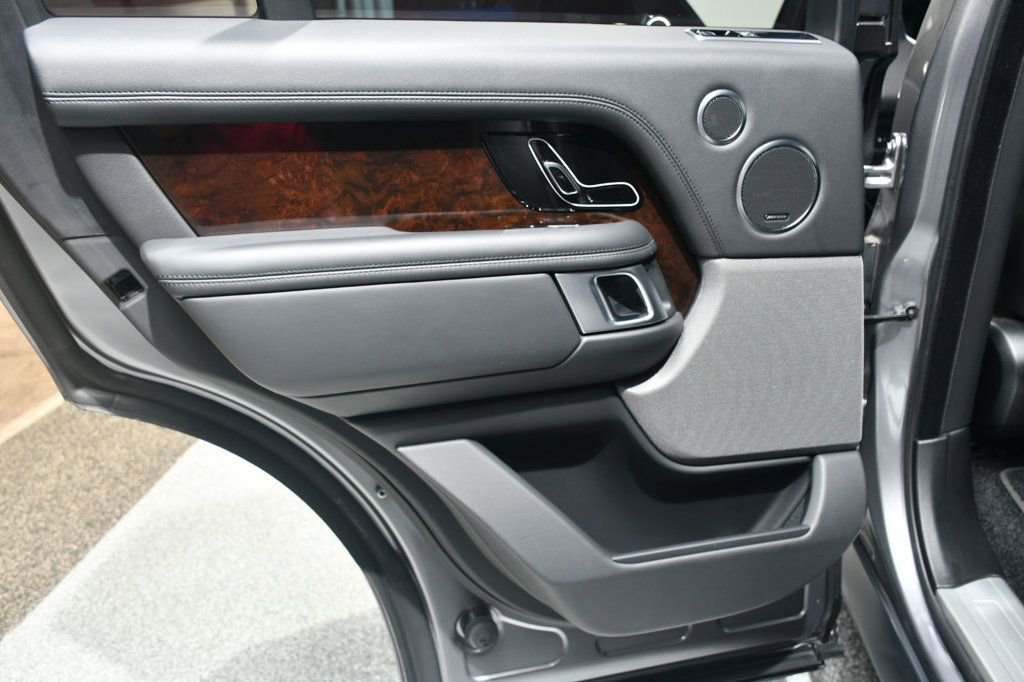 Used 2021 Land Rover Range Rover P525 Westminster Edition image 24