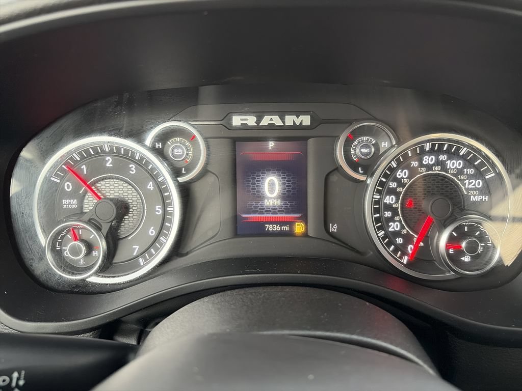 Used 2025 RAM 1500 Big Horn AWD/4WD image 33