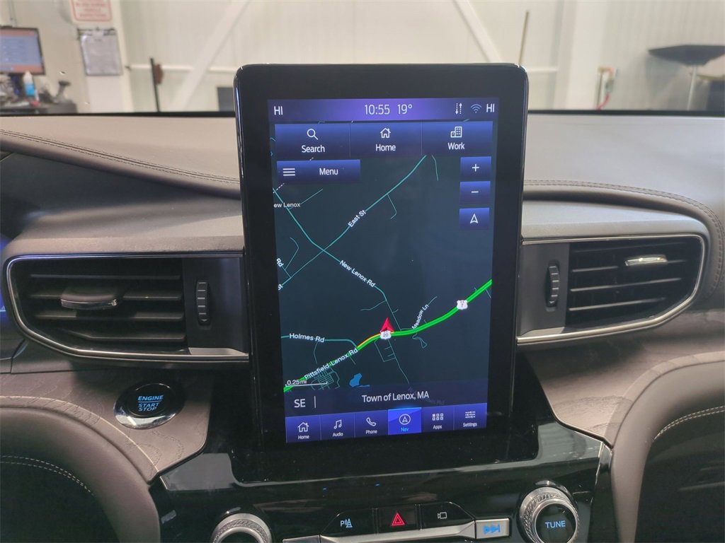 Used 2023 Ford Explorer Platinum w/ Technology Package image 25