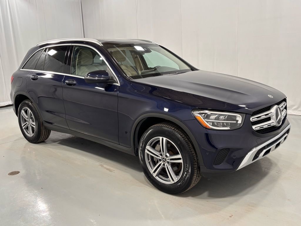 Certified 2022 Mercedes-Benz GLC 300 4MATIC image 4