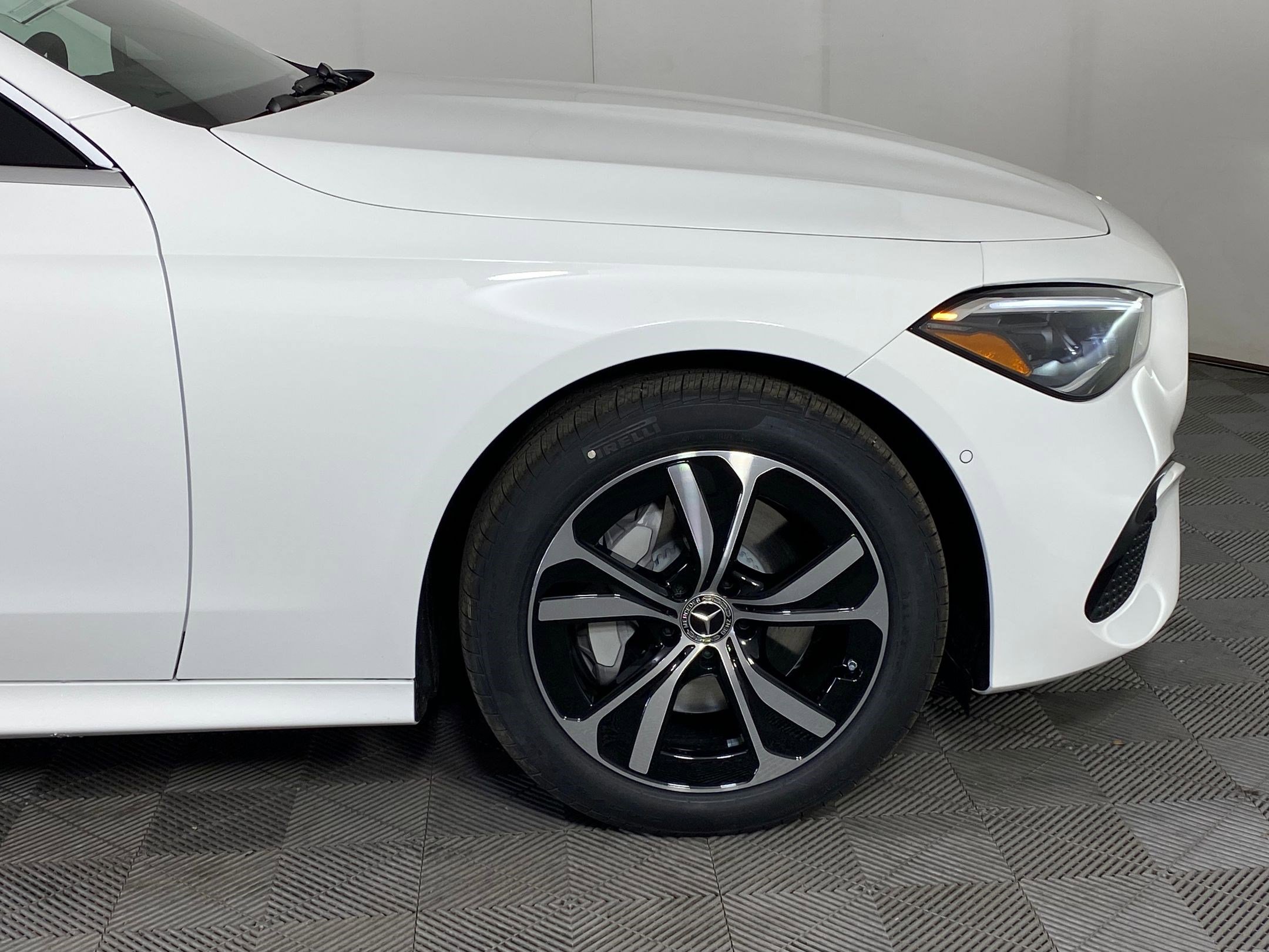 New 2026 Mercedes-Benz CLE 300 4MATIC Cabriolet image 11