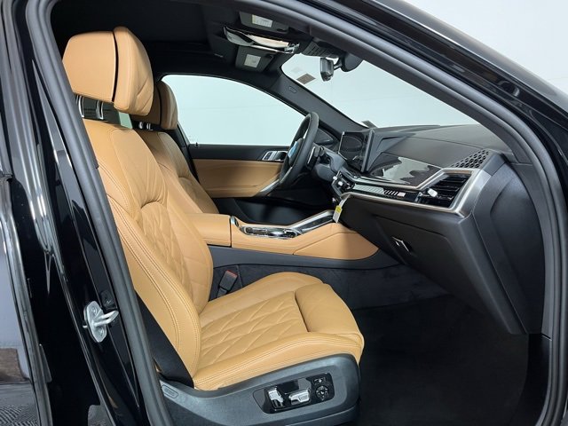 New 2026 BMW X6 M60i w/ Parking Assistance Package image 22
