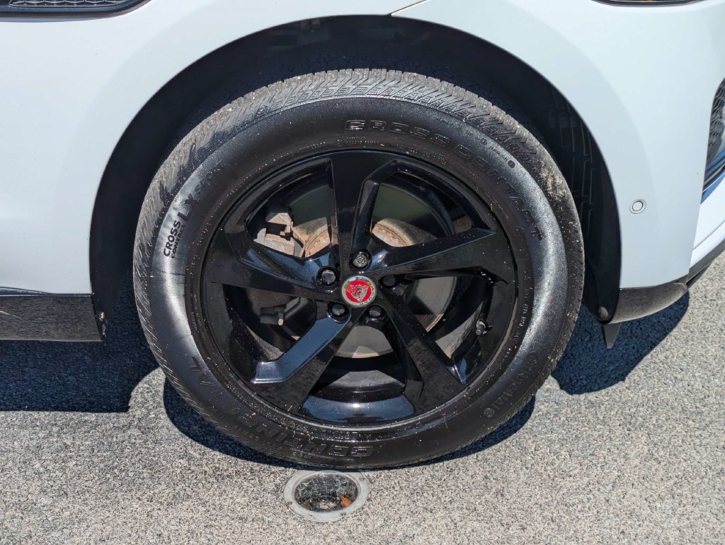 Used 2021 Jaguar F-PACE S AWD/4WD image 11