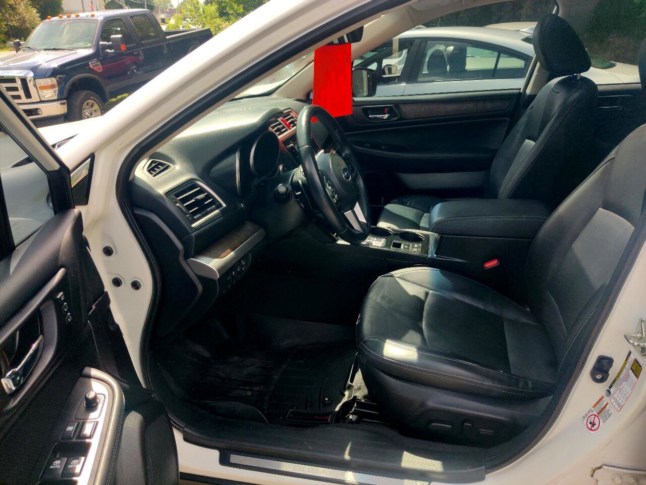 Used 2017 Subaru Outback 3.6R Limited image 13