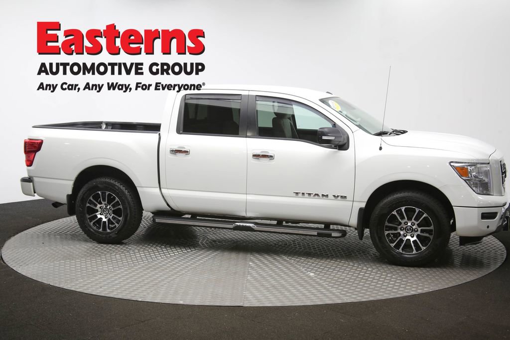 Used 2020 Nissan Titan SV w/ SV Convenience Package image 49