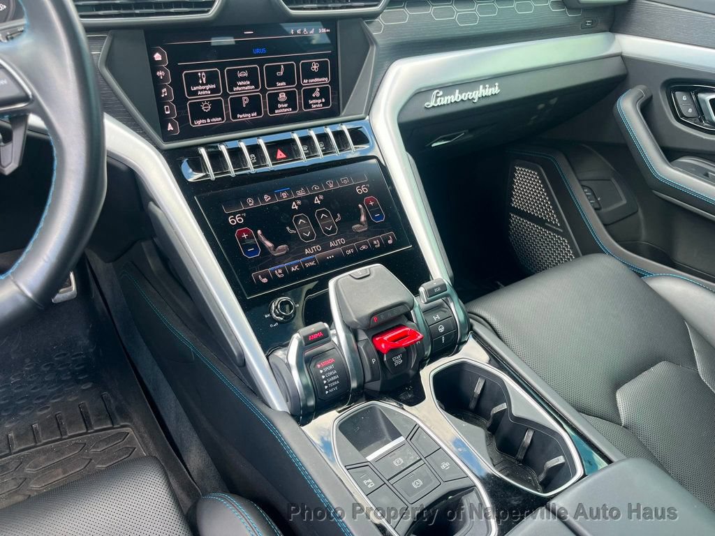 Used 2019 Lamborghini Urus AWD/4WD image 19