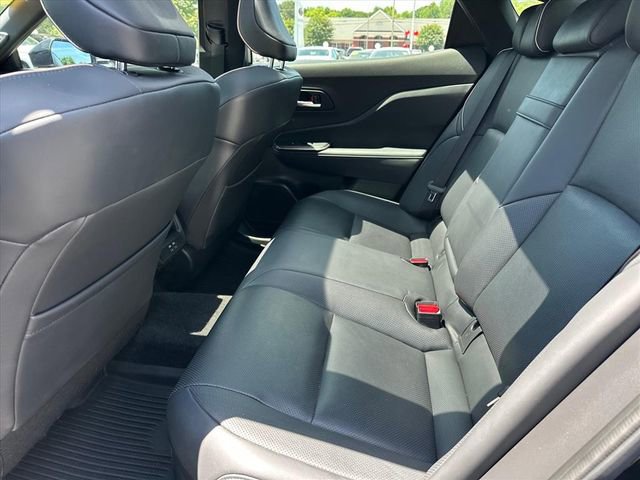 Used 2023 Toyota Crown AWD/4WD image 11