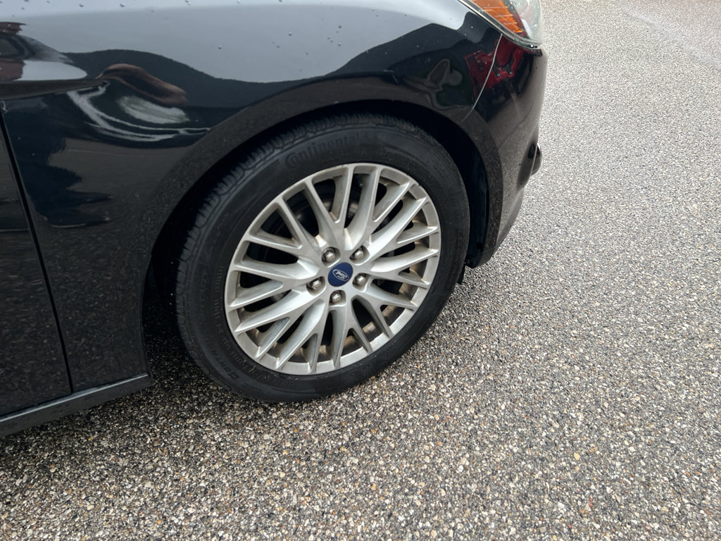 Used 2014 Ford Focus Titanium FWD image 10