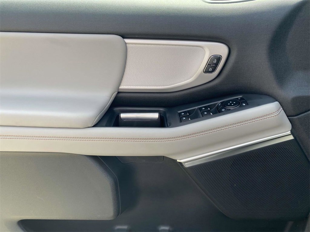 New 2025 Ford Expedition Max Active image 14