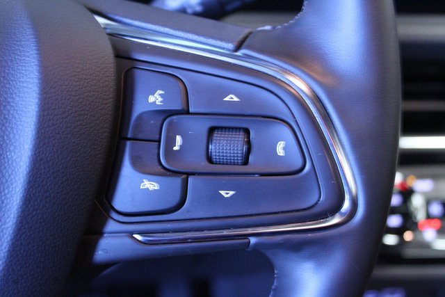 Used 2025 Buick Envista Sport Touring image 15