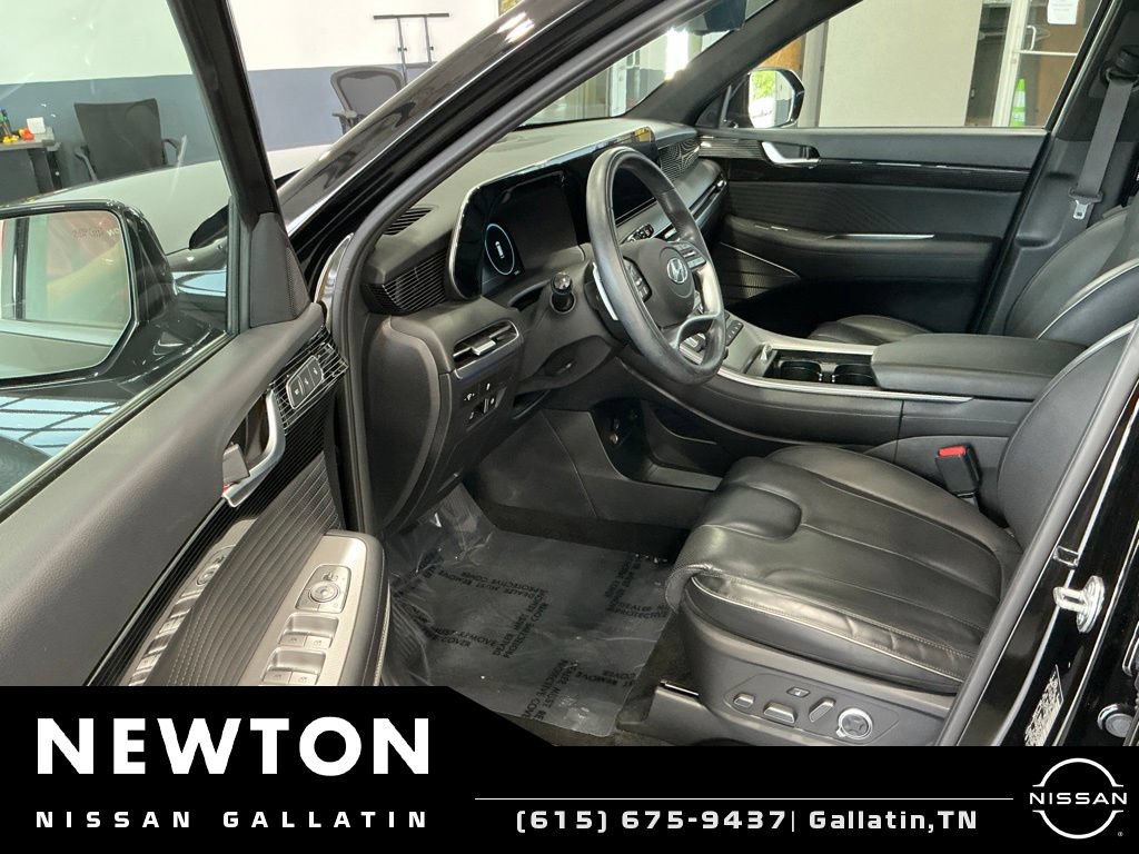 Used 2024 Hyundai Palisade Calligraphy FWD image 6