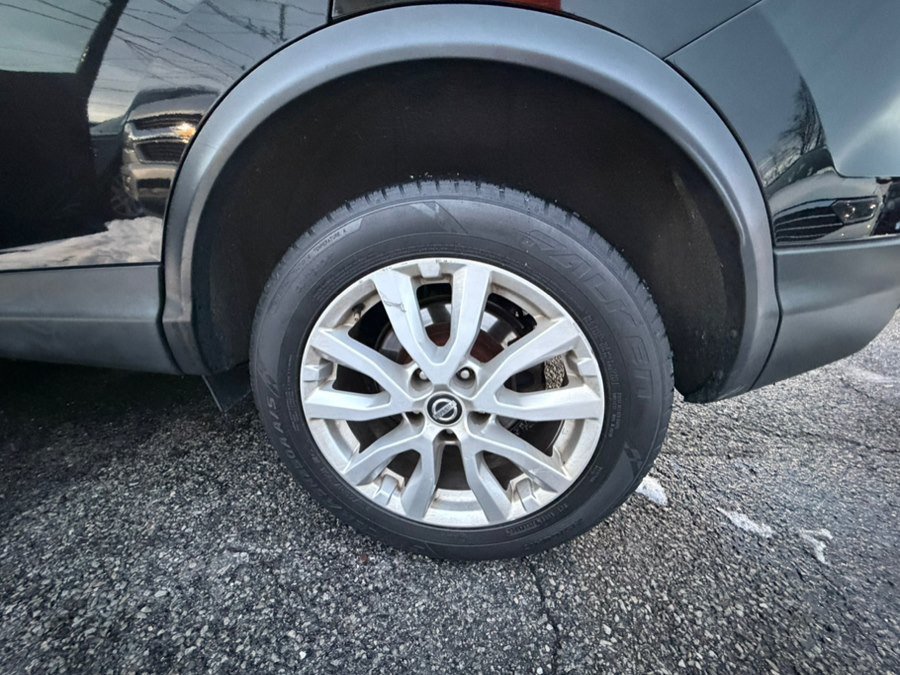 Used 2020 Nissan Rogue Sport S w/ Appearance Package AWD/4WD image 18