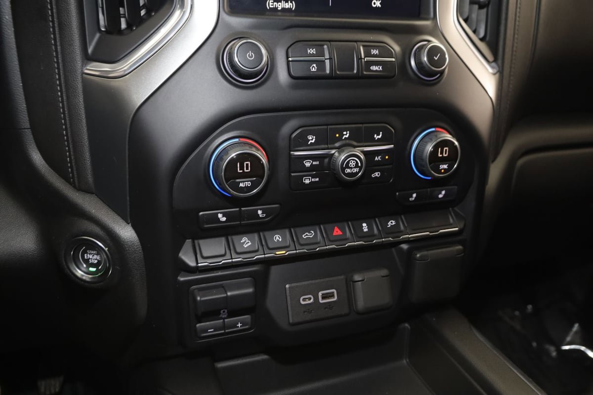 Used 2019 Chevrolet Silverado 1500 LT Trail Boss AWD/4WD image 26