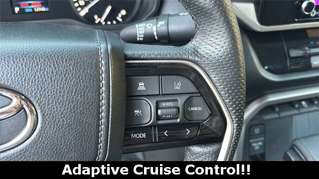 Used 2022 Toyota Tundra SR5 w/ TRD Sport Package image 5