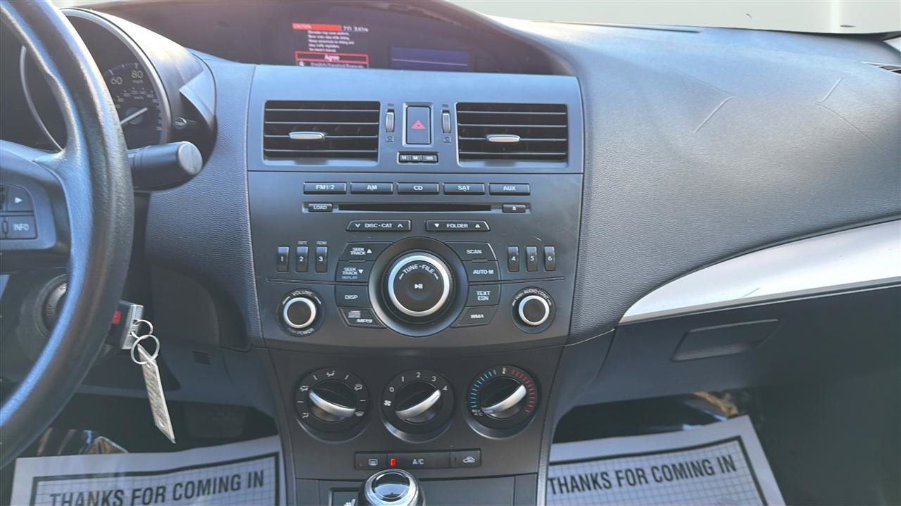 Used 2012 MAZDA MAZDA3 i Grand Touring image 19