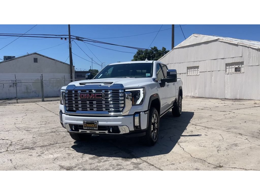 New 2026 GMC Sierra 2500 Denali w/ Denali Reserve Package AWD/4WD image 6