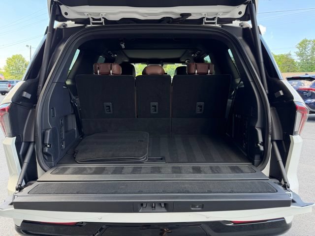 Used 2025 Lincoln Navigator Reserve AWD/4WD image 34