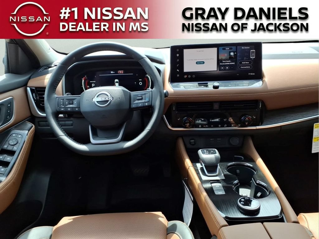 New 2026 Nissan Rogue Platinum AWD/4WD image 10