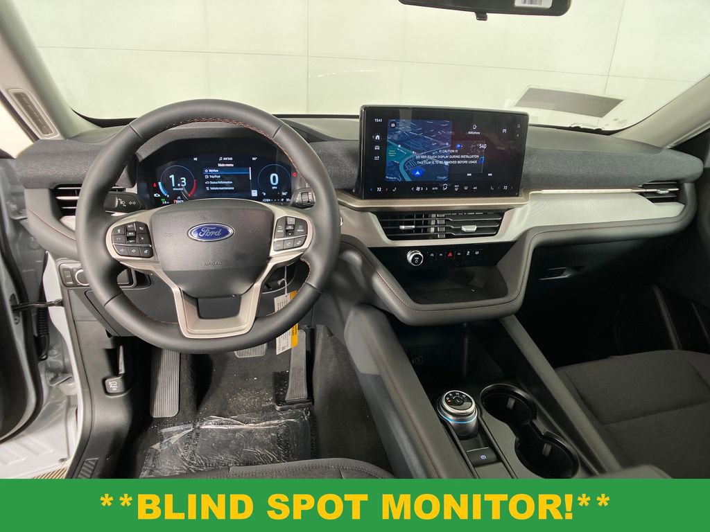 New 2026 Ford Explorer Active image 7
