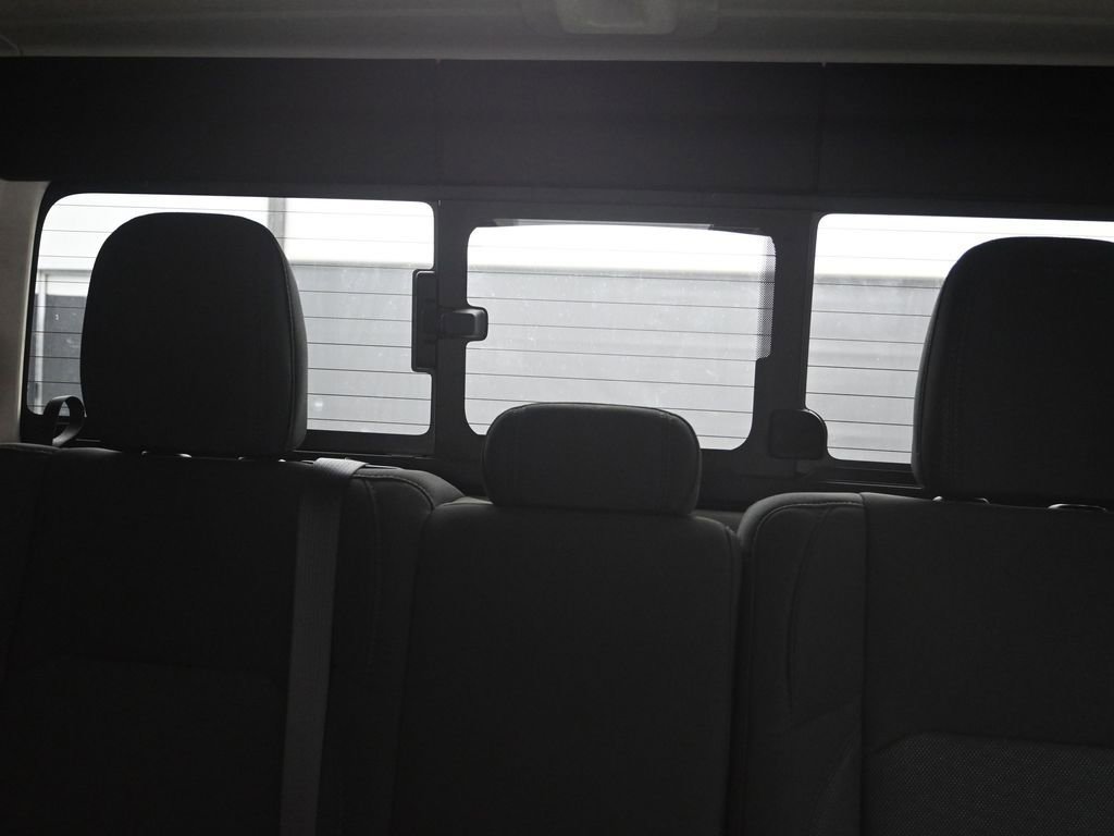 Used 2022 Jeep Gladiator Sport image 14