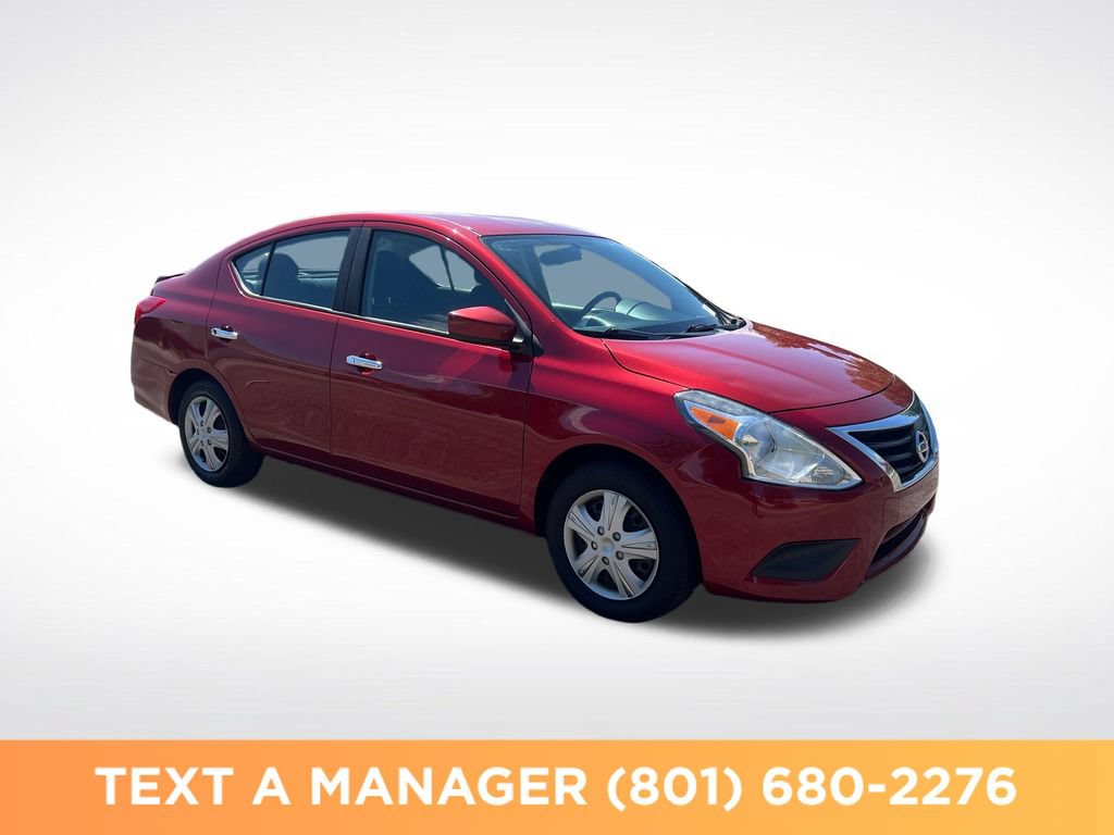 Used 2019 Nissan Versa SV FWD image 7