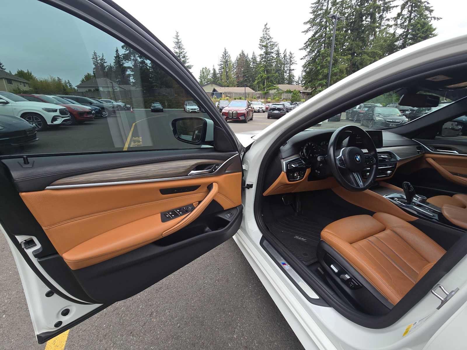 Used 2018 BMW 530i w/ M Sport Package RWD image 20