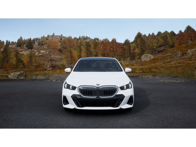 New 2027 BMW 530i RWD image 3