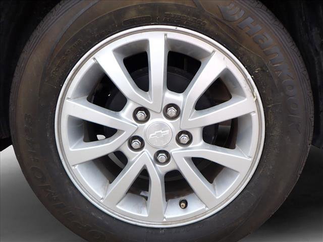 Used 2017 Chevrolet Sonic LT image 7