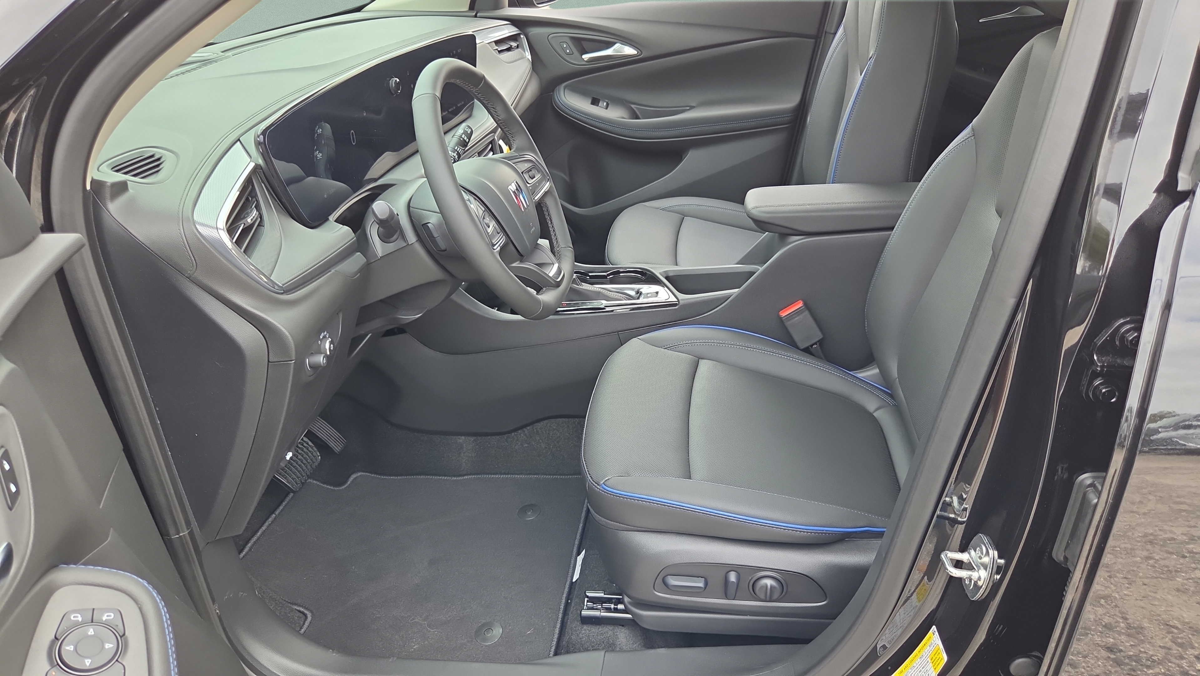 New 2026 Buick Encore GX Sport Touring w/ Advanced Technology Package AWD/4WD image 26