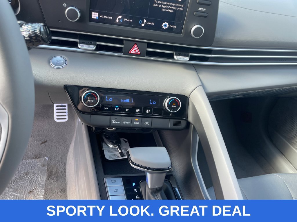 Used 2026 Hyundai Elantra Sport FWD image 11