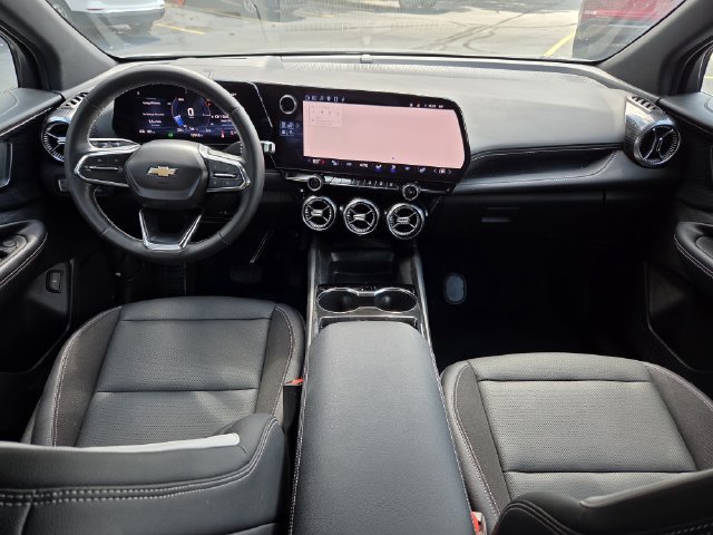 Certified 2024 Chevrolet Blazer EV LT AWD/4WD image 15