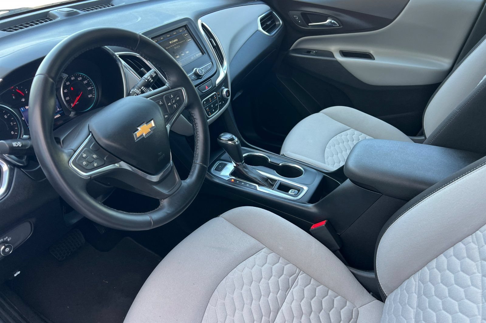 Used 2019 Chevrolet Equinox LT AWD/4WD image 7