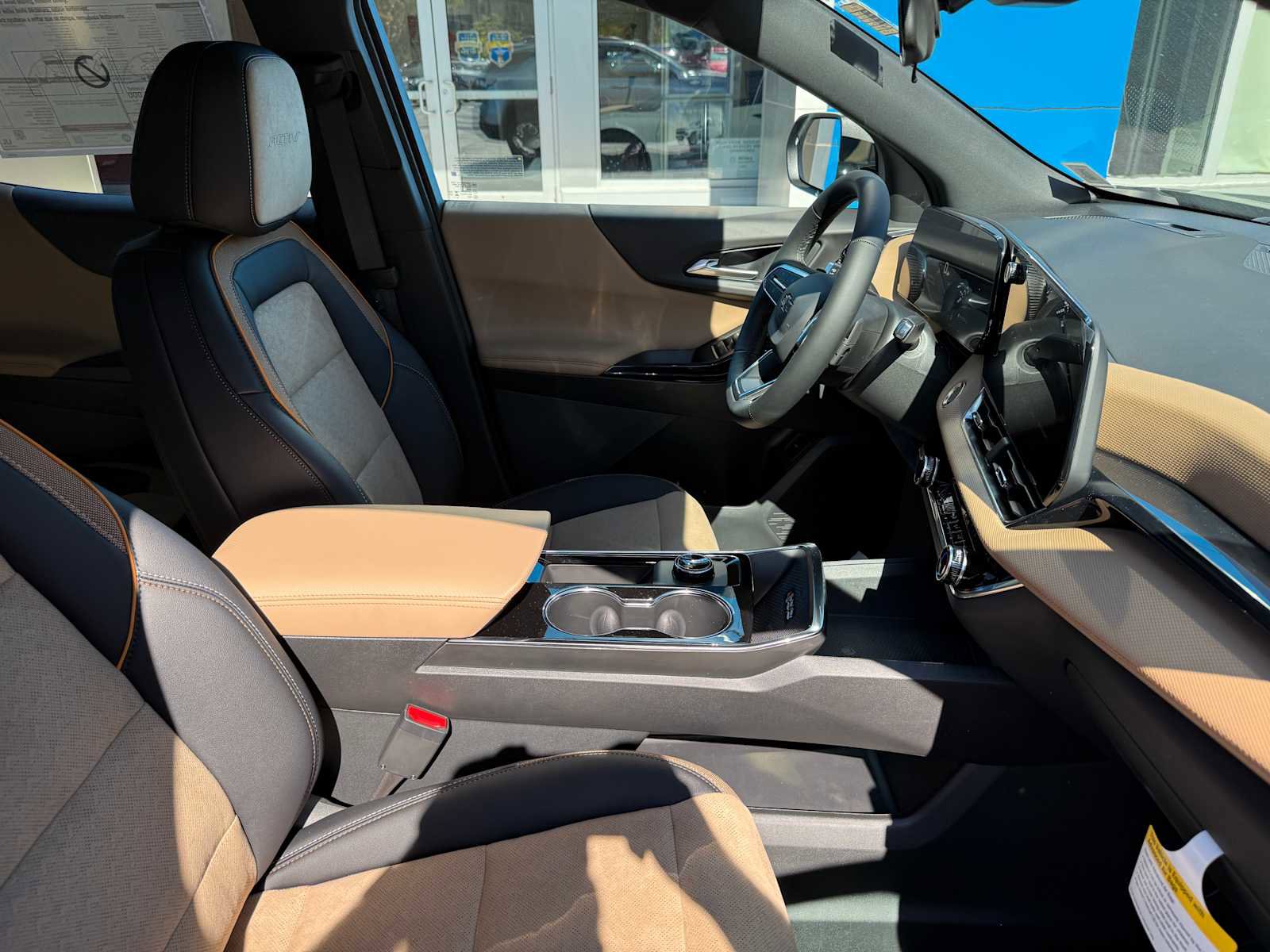 New 2026 Chevrolet Equinox ACTIV image 40
