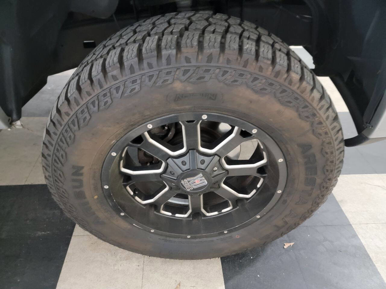 Used 2015 RAM 1500 Express AWD/4WD image 36