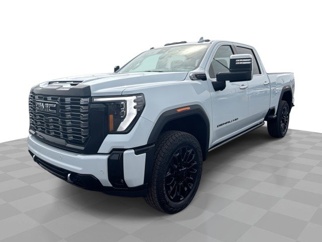 New 2026 GMC Sierra 2500 Denali Ultimate w/ LPO, Black Badging Package