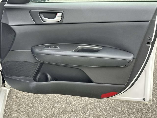 Used 2018 Kia Optima LX FWD image 6